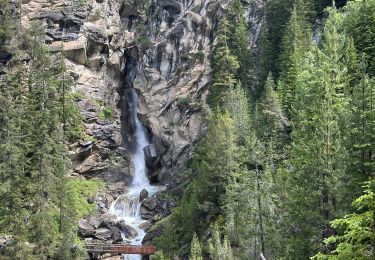 Trail Walking Pralognan-la-Vanoise - Cascade de la fraîche - Photo