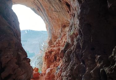 Trail Walking Millau - monna baume rouge - Photo