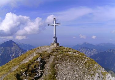 Trail On foot Gemeinde Berwang - 612 Berwang - Roter Stein - Photo