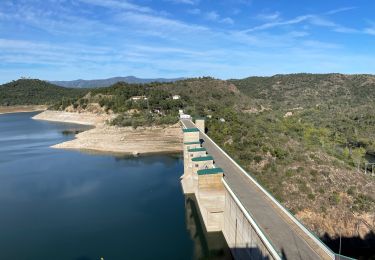 Trail Walking Darnius - Barrage Boadella jusque St Lorenct.  - Photo