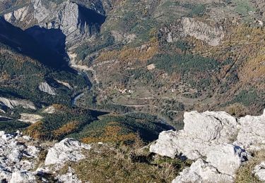 Randonnée Marche Castellane - robion castellane 1226m 15k - Photo