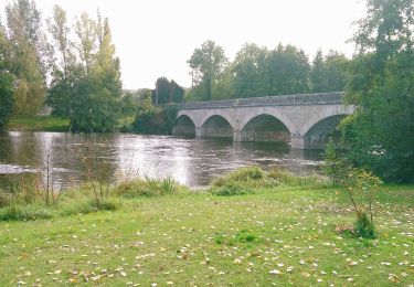 Tocht Stappen Charroux - Le Moulin Parraud  - Photo