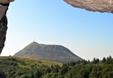 Trail Walking Orcines - St_Ours_Autour_Puys - Photo