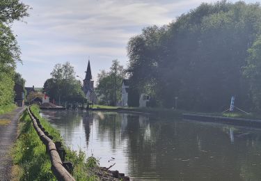 Tour Wandern Vadencourt - circuit vadencourt-Vénerolle - Photo