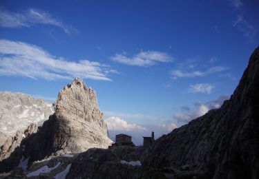 Tour Zu Fuß Tre Ville - Via Ferrata 