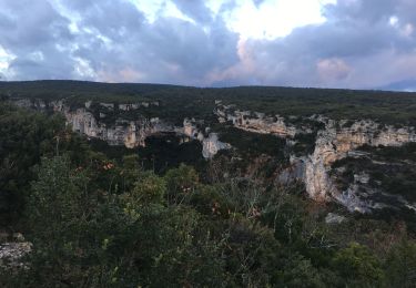 Trail Walking Cesseras - Gorges de la Cesse - Photo