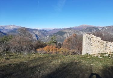 Excursión Senderismo Puget-Théniers - Puget-Théniers Le Gourdan est - Photo