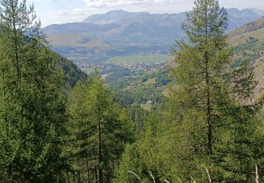 Tour Wandern Ancelle - Le Puolit par la Haute Rouanne - Photo