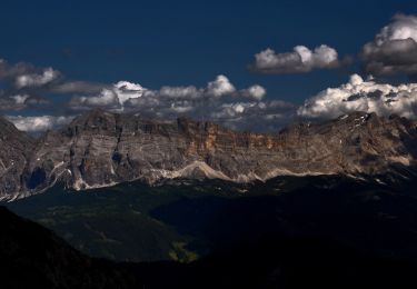 Tocht Te voet San Martin de Tor - San Martino in Badia - St. Martin in Thurn - IT-4B - Photo