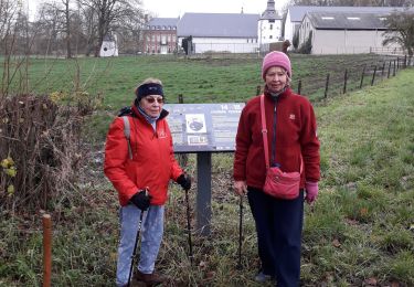 Tocht Stappen Ham-sur-Heure-Nalinnes - Marbaix la Tour. Départ église  - Photo