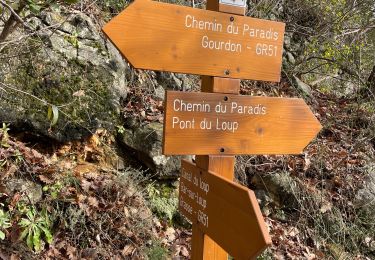 Tour Wandern Le Bar-sur-Loup - Bar sur loup  - Photo