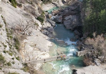 Randonnée Marche Val-Buëch-Méouge - meouge 15.8kms 754m - Photo