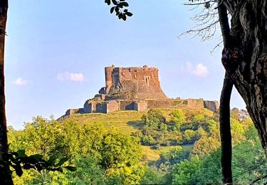 Tour Wandern Murol - Murol_Grottes_Rajat - Photo