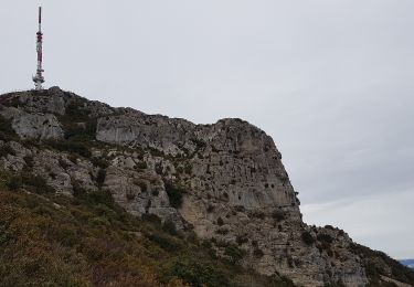 Randonnée Marche Montpeyroux - Font du Griffe - Mont Saint Baudille - Photo