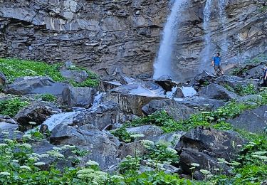 Randonnée Marche Crévoux - cascade du razis crevoux  - Photo