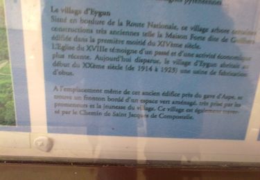Tocht Te voet Cette-Eygun - Tour de Lasies asp115 - Photo