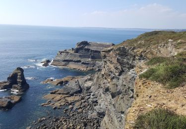 Tour Wandern Roscanvel - Fort des capucins - Photo