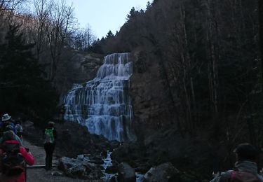 Tocht Stappen Menétrux-en-Joux - pic aigle cascades herisson - Photo