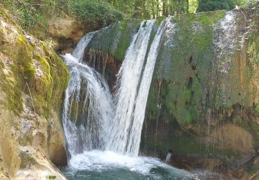 Trail Walking Sarnano - SARNANO CASCADES PERDUES  - Photo