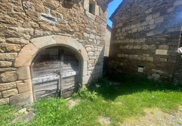 Excursión Senderismo Gravières - Serre de Barre - Photo