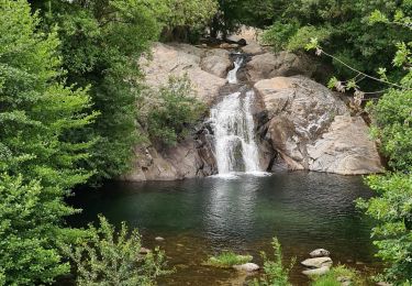 Trail Walking Colombières-sur-Orb - colombieres sur orb - Photo