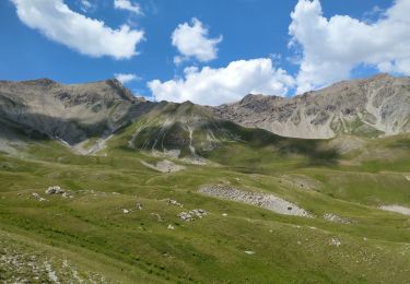 Tour Wandern Saint-Étienne-de-Tinée - Tour de Mont Ferant depuis Roya - Photo