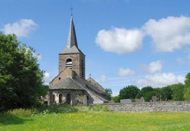 Tocht Stappen Saint-Pierre-Roche - St_Pierre_Roche_Sioulot - Photo