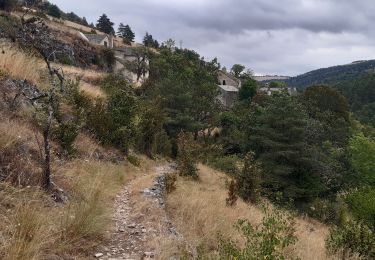 Excursión Senderismo Le Rozier - GR6 jour 10 Hyelzas - Photo