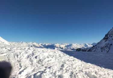 Randonnée Ski de randonnée Saint-Colomban-des-Villards - col de Gleyzin - Photo