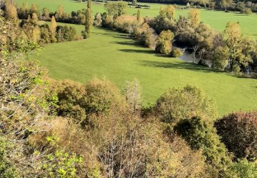 Randonnée Marche Champagne-sur-Loue - champagne sur Loue - Photo