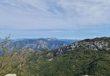 Excursión Senderismo Castillon - Mont Razet - Photo