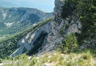 Tocht Stappen Châteauneuf-Val-Saint-Donat - château neuf val St donat. Le pas de richaud - Photo