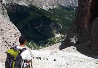 Excursión Senderismo Sëlva - Wolkenstein - Selva di Val Gardena - rif puez - rifugio pisciadu - Photo