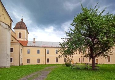 Tour Zu Fuß Horschowitz - [Z] Svatá Dobrotivá - Hořovice - Photo