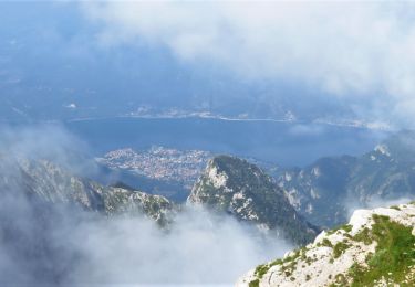 Tocht Stappen Esino Lario - Randonnée matinale - Photo