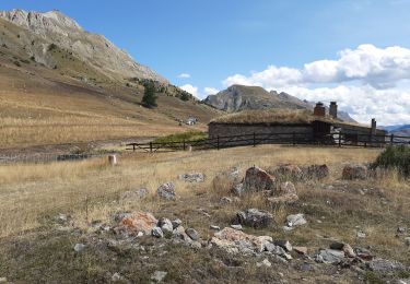 Trail Walking Val-d'Oronaye - Saint Ours - Plateau de Mallemort - Photo