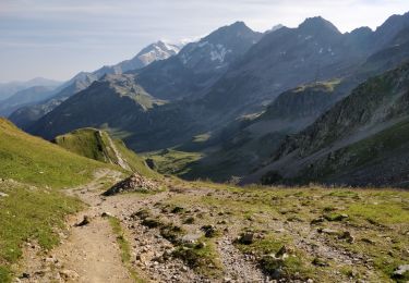 Tocht Stappen Beaufort - La Gittaz - Col du Bonhomme - Lac Jovet - Tête Nord des Fours - Col de la Sauce - la Platon - la Gittaz - Photo