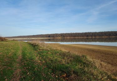 Trail Walking Campuzan - Le lac de Puydarrieux  - Photo