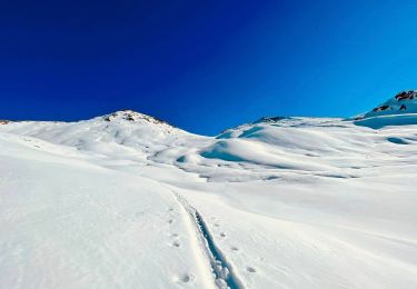 Tocht Sneeuwschoenen Saint-Véran - Saint Véran - Col de Chamoussière - Pic de Caramantran - Refuge de la Blanche - Photo