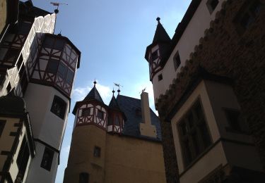 Randonnée A pied Pillig - Burgentour - Burg Pyrmont zur Burg Eltz - Photo