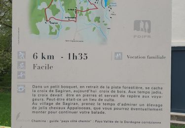 Tour Wandern Saint-Julien-aux-Bois - Croix de Sagiran - Photo