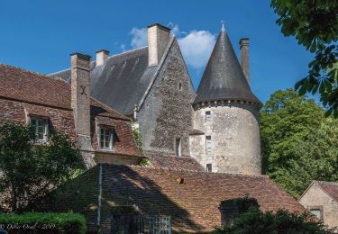 Excursión Senderismo Cour-Maugis sur Huisne - La Maison de Maugis 8,2 Km - Photo