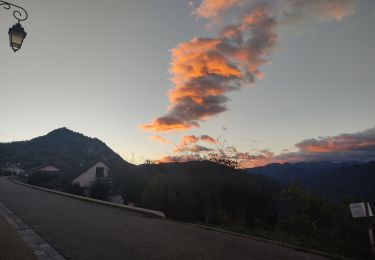 Tocht Stappen Lordat - Le tour du rocher du Courbas - Photo