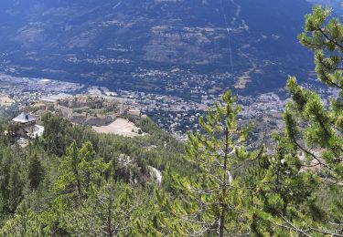 Tocht Stappen Briançon - Hameau de la Seyte au pied du Fort de l'Infernet - Photo