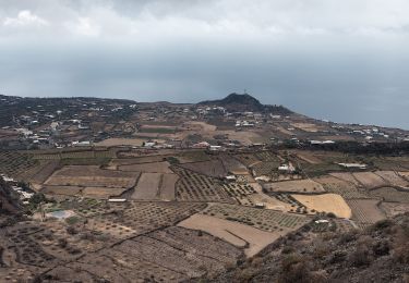 Percorso A piedi Pantelleria - Monastero - Raháli - Punta Limársi - Photo
