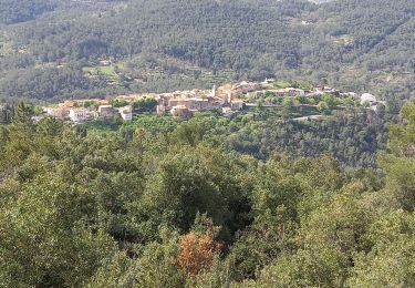 Tour Wandern Claviers - ps claviers fontaine  - Photo