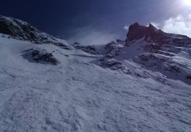 Percorso Sci alpinismo Le Haut-Bréda - Belle Etoile et Pic des Cabottes couloir S - Photo