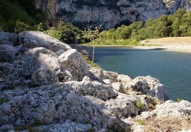 Trail Walking Vallon-Pont-d'Arc - ardeche gorge - Photo