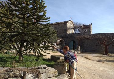 Trail Walking Saint-Julien-les-Rosiers - source de Carabiole - Photo