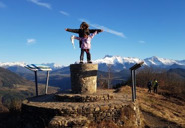 Tour Wandern Treffort - Côte rouge - table d'orientation  - Photo